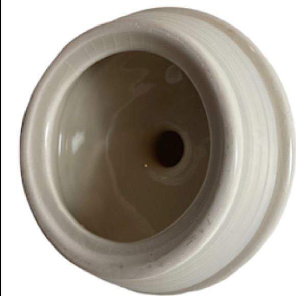 La Madeleine Custom Artwork Bon Appetit Eat Well collectible soupe bowl With Lid - Picture 4 of 8